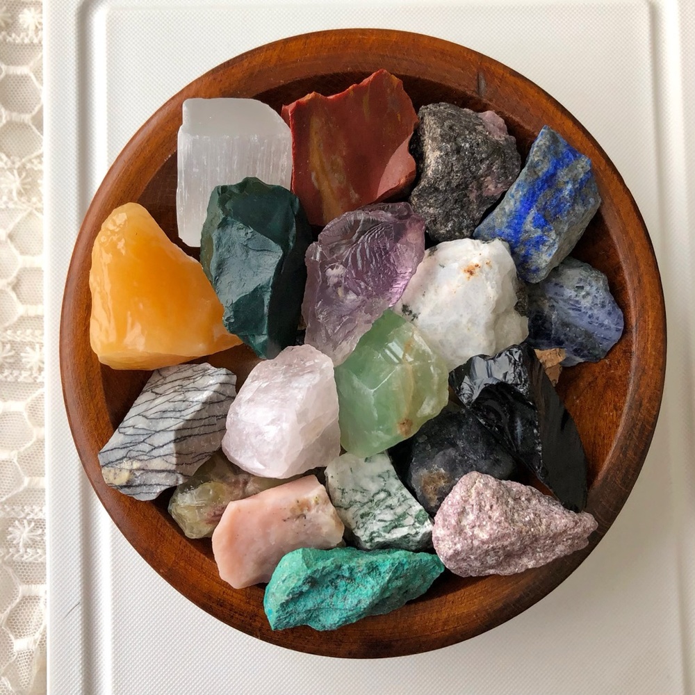 ☽ 1.5 LB Rough Mix Chakra Stones Crystal Lot